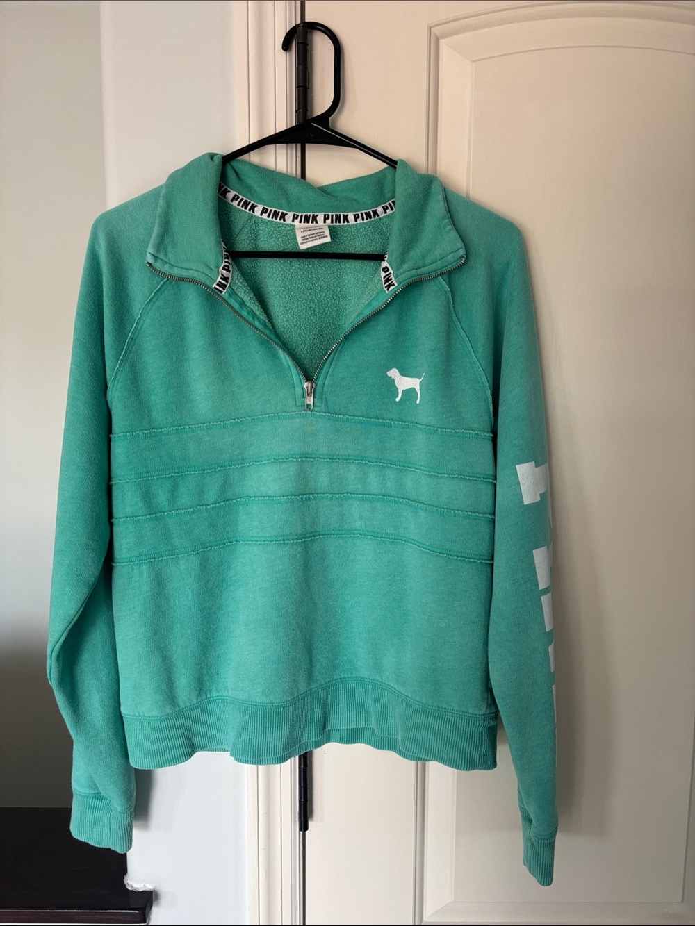 PINK Victoria's Secret Pullover